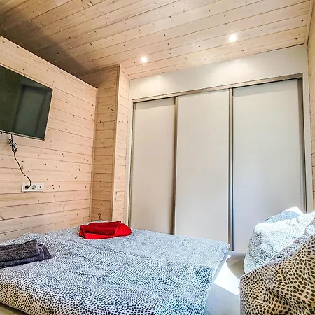 By Interhome Ferienhaus *